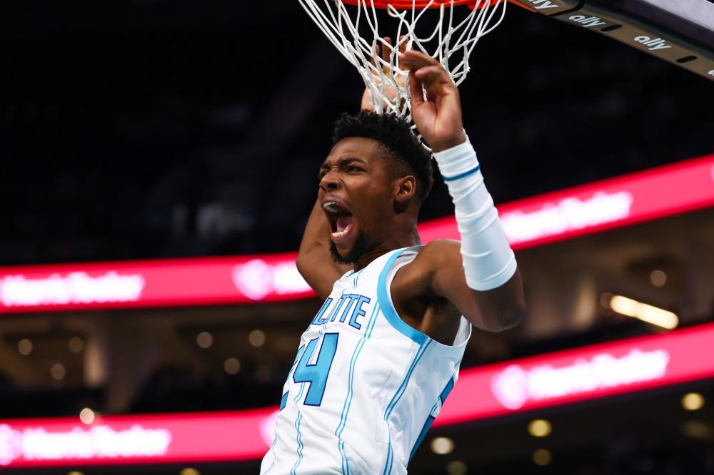 间脚部触碰 间脚部触碰