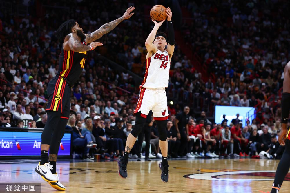 尤其是与某 尤其是与某