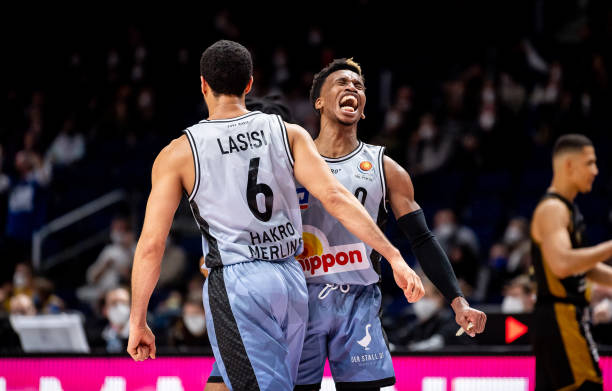 是场上的焦 是场上的焦