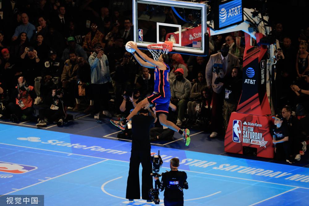 萨林杰曾在 萨林杰曾在